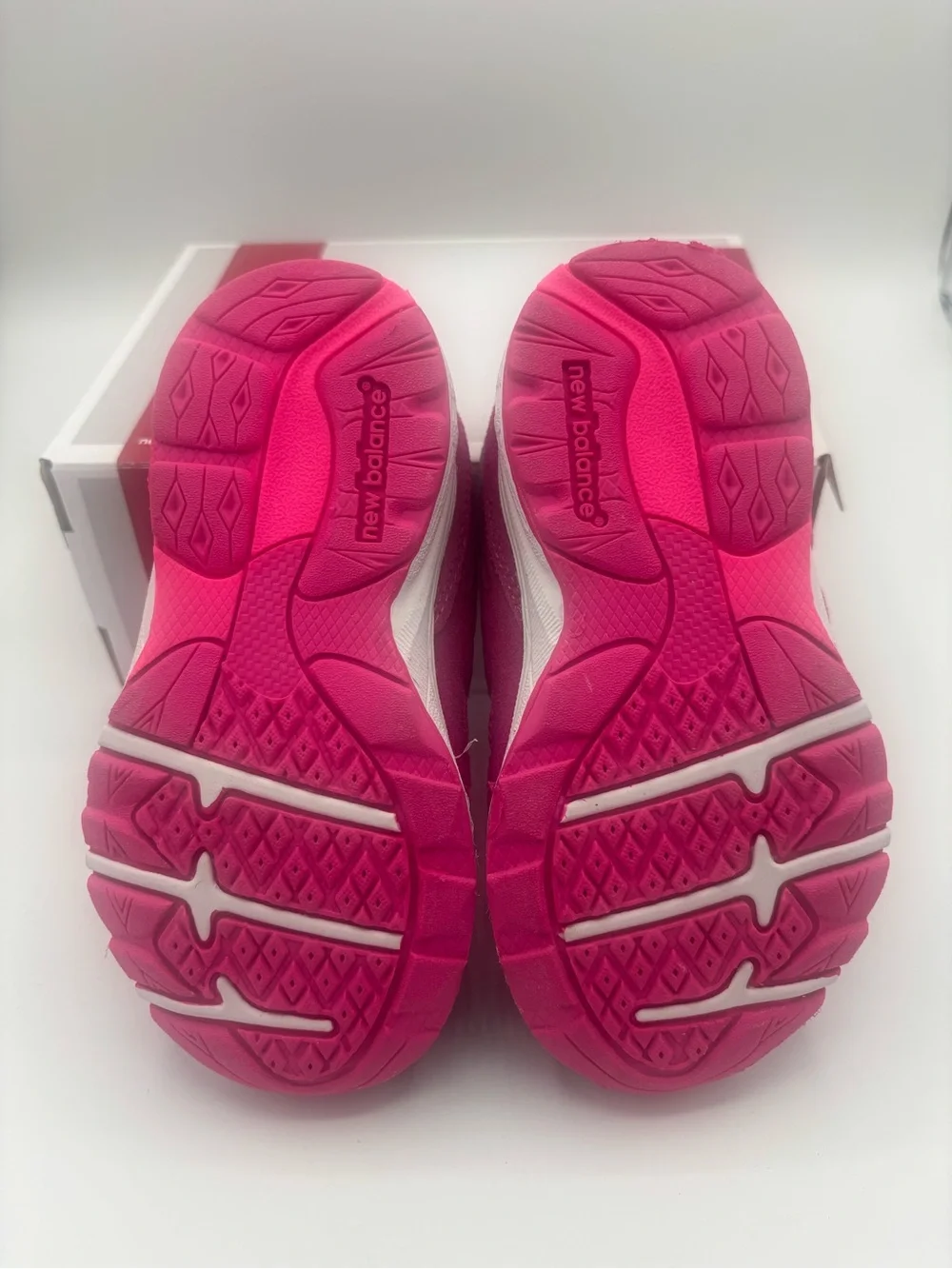New Balance 888 Kids Pink Velcro Athletic Sneaker Size 10XW NWT